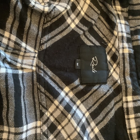 Rails Hunter Plaid Button Down Shirt – Black Sky Ivory
Size:Medium - Picture 13 of 13